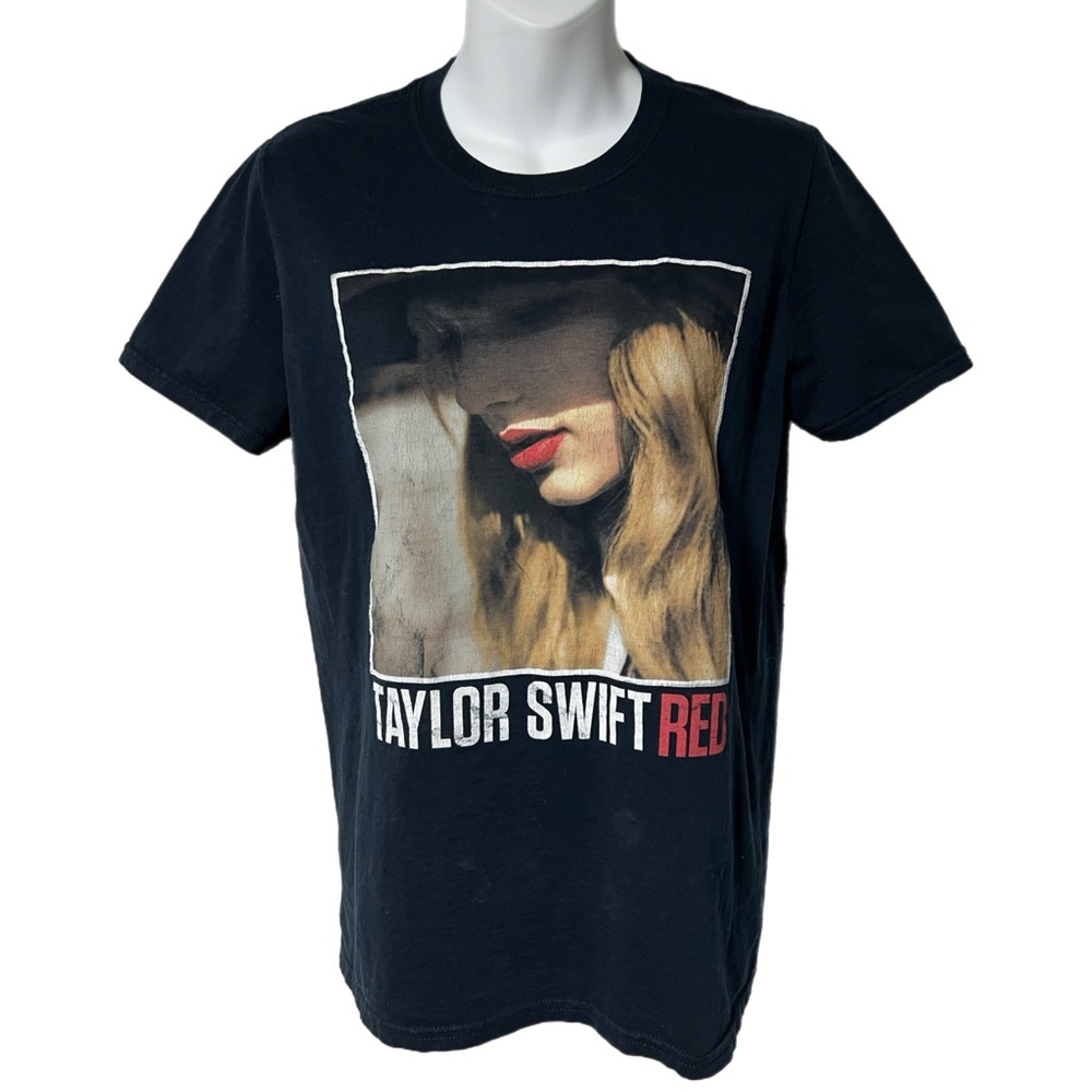 Taylor Swift 2013 Red Concert Tour Tee T Shirt Size Small